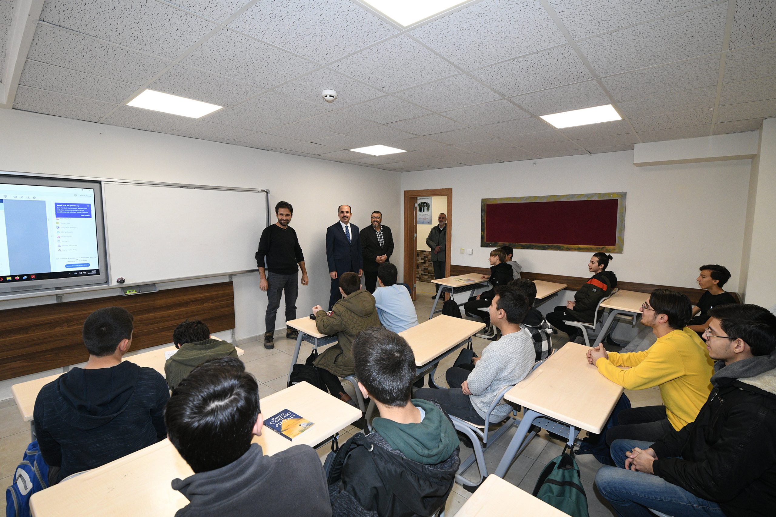 Konya Büyükşehir Belediye Başkanı Uğur İbrahim Altay, 12. sınıfta okuyan