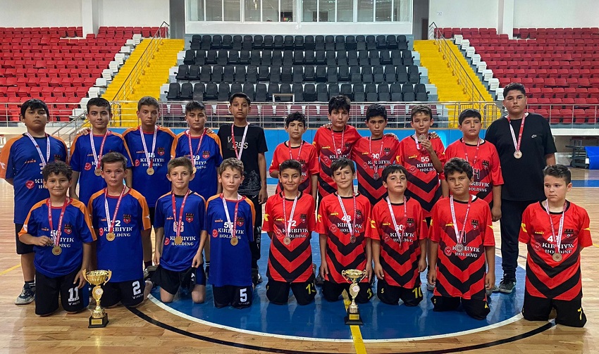 Karaman Gençlik ve Spor İl Müdürlüğü koordinesinde düzenlenen Kulüpler Arası